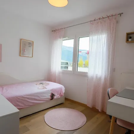 Lejlighed Le Bleu Du 3 Etoiles - Secteur Recherche, Calme & Familiale, A 300m Du & De La Vieille Ville, Garage Prive *