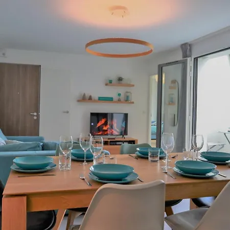 Апартаменты Le Bleu Du 3 Etoiles - Secteur Recherche, Calme & Familiale, A 300m Du & De La Vieille Ville, Garage Prive Анси